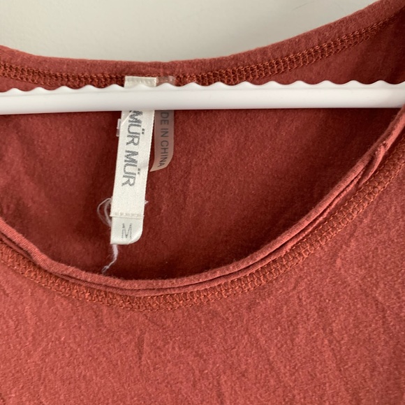 Mur Mur Layered Distressed Tank - Picture 2 of 3